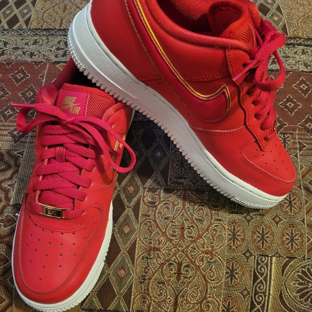 Nike Air Force 1 Women's Size 8